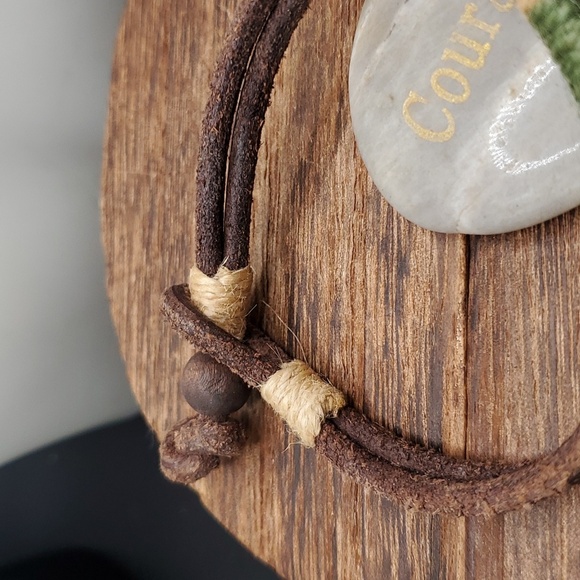 B2505‎ southwestern leather hemp bracelet - Picture 3 of 3